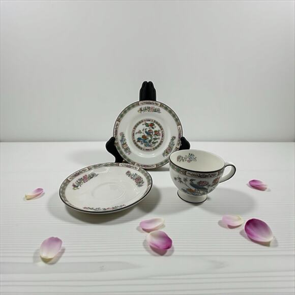Wedgewood "Kutani Crane" English China Tea Cup/Saucer/Plate Set Mid Century - Picture 1 of 12